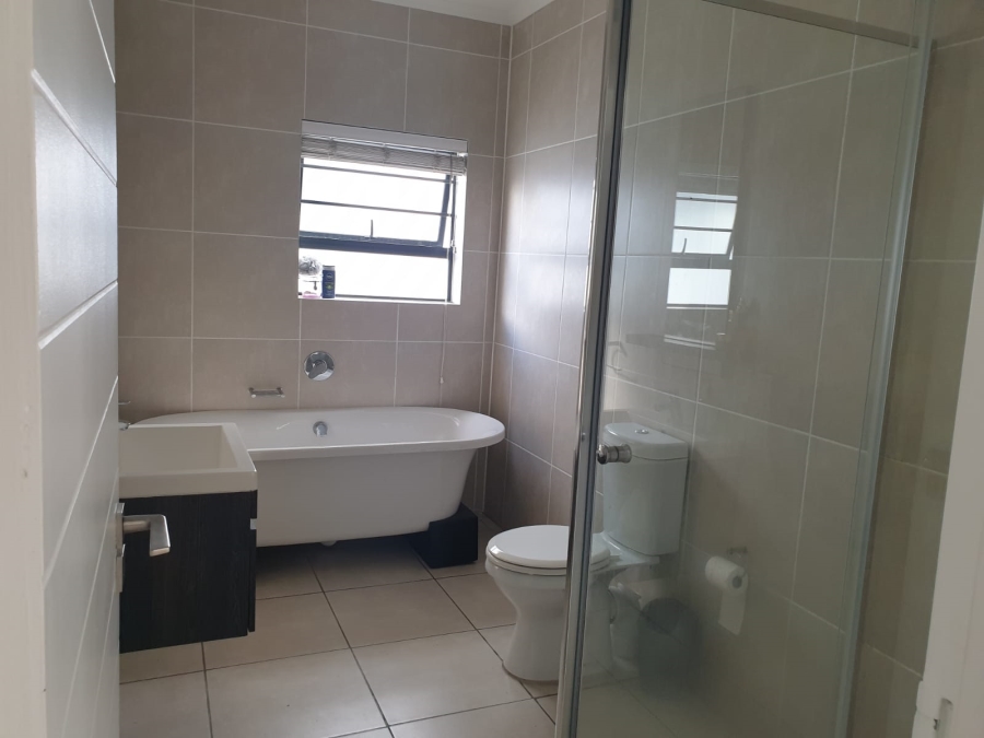 To Let 3 Bedroom Property for Rent in Sandown Estate Western Cape